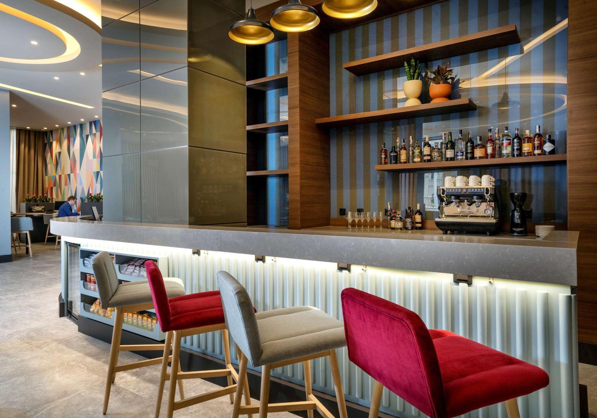 Отель Hampton By Hilton Ташкент Экстерьер фото