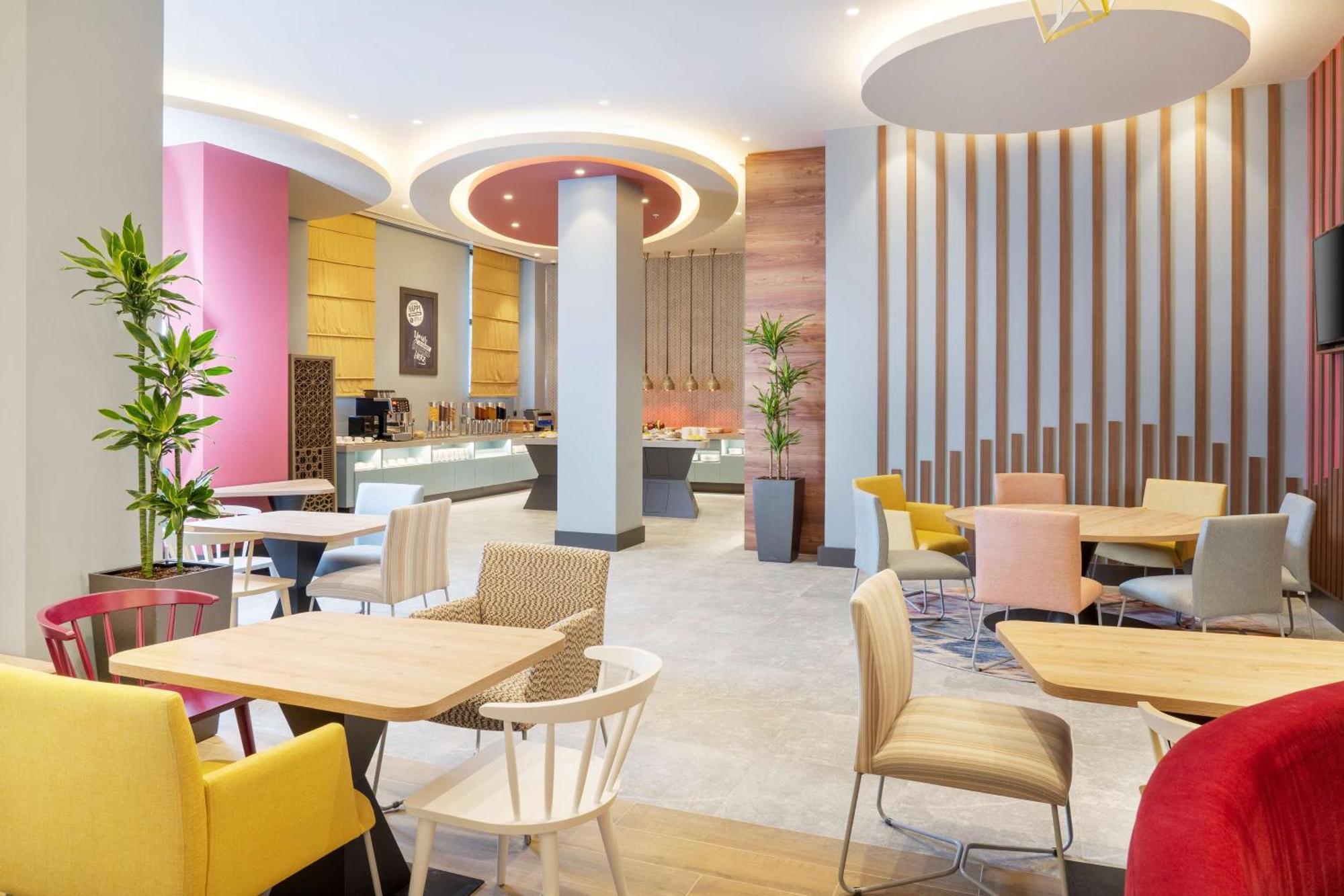 Отель Hampton By Hilton Ташкент Экстерьер фото